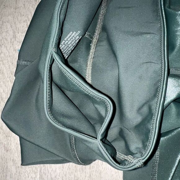 Peach Nina 2.0 Forest Compression Leggings Gloss Front, Matte Back Womens Medium - Picture 5 of 11